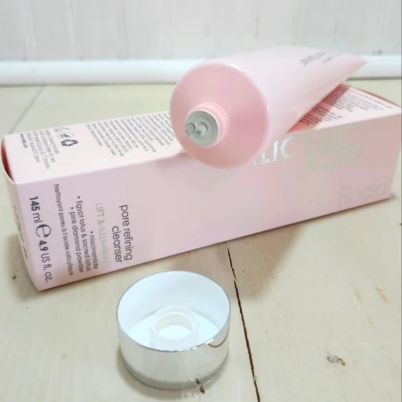 Rodial $49 Pink Diamond Pore Refining Cleanser Lift & Illuminate Niacinamide NIB - Picture 4 of 14